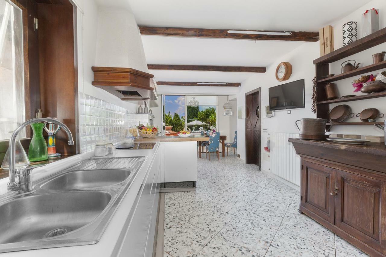 Amore Rentals - Villa Panorama Castellammare di Stabia Eksteriør billede